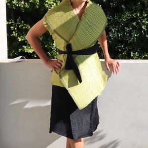 MIN AGOSTINI - Chartreuse Top w/ Black Skirt Pleat